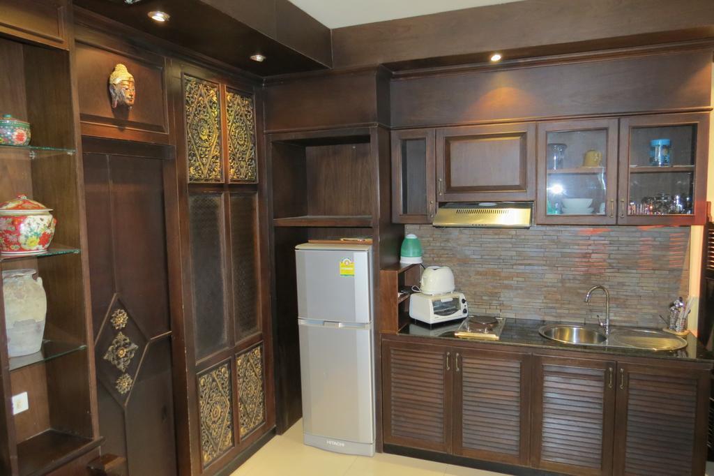 View Talay 6 Suite Apartments Pattaya Zimmer foto