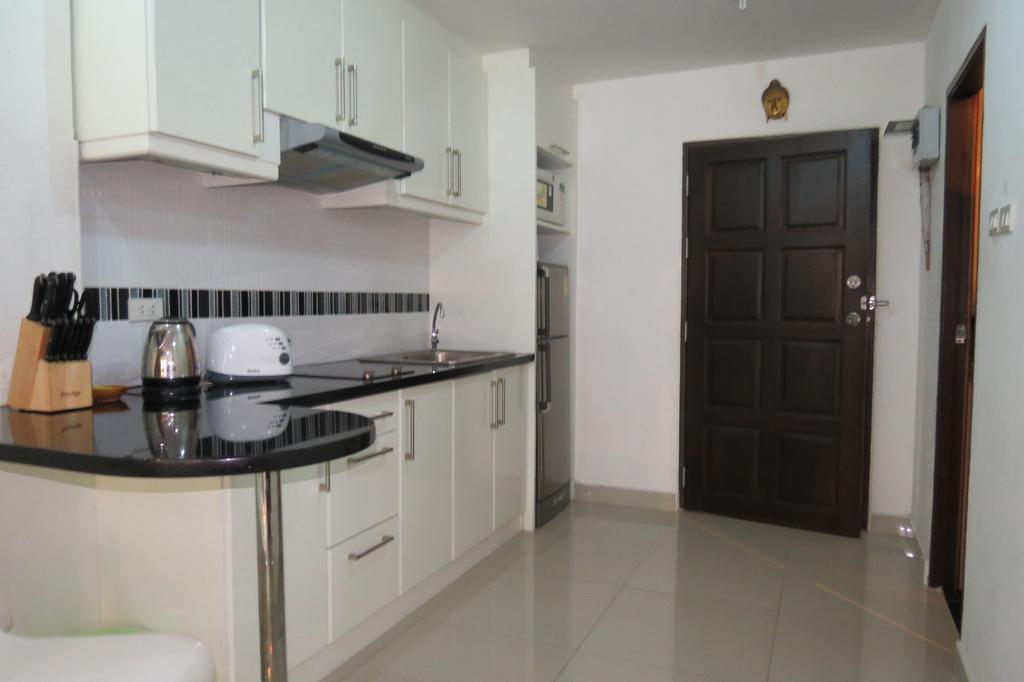 View Talay 6 Suite Apartments Pattaya Zimmer foto